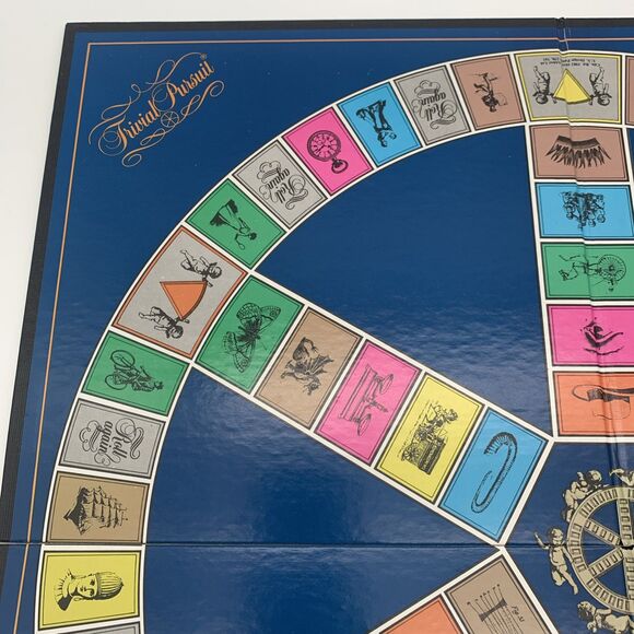 Trivial Pursuit Master Game Board Only From Young Players Edition 1984 - Picture 2 of 12